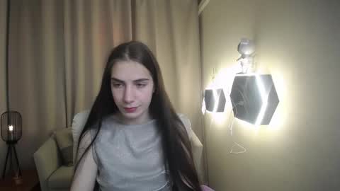 nikastarkk online show from 04/28/26, 06:35