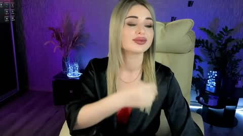 NikaStill  online show from 04/09/26, 02:22