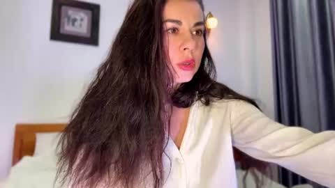 Nika online show from 06/09/26, 07:09