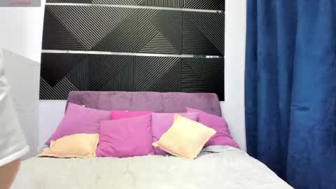 Nikavibe18 online show from 05/10/26, 02:39