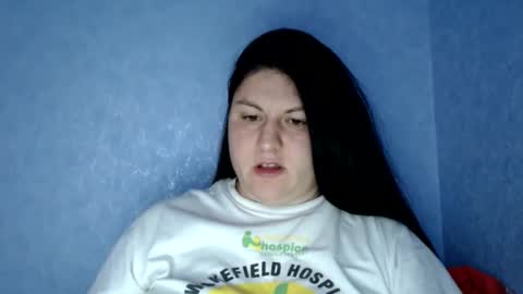 Snapshot of nikayshadow chatting on 09/19/25, 03:45 NikayShadow online show from 09/19/25, 03:45