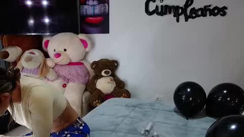  Natalia online show from 11/14/25, 08:51