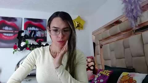  Natalia online show from 12/23/25, 12:19