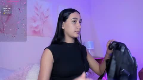    online show from 11/01/25, 07:05