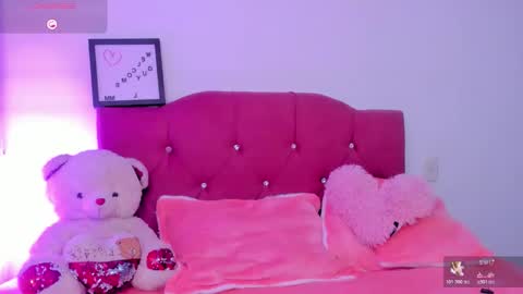 Nikii  online show from 01/05/26, 10:57