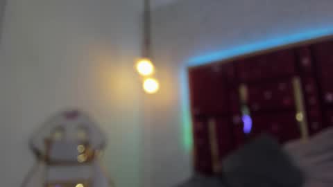 Snapshot of nikiita_babyx chatting on 03/01/25, 11:58 Abril online show from 03/01/25, 11:58