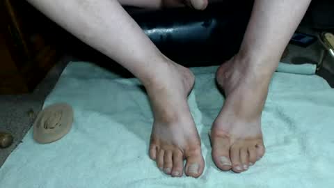 Snapshot of nikisissyfeet chatting on 06/26/26, 10:36 nikisissyfeet online show from 06/26/26, 10:36