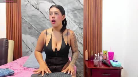 Snapshot of nikitaa20 chatting on 04/28/26, 10:42 nikita online show from 04/28/26, 10:42