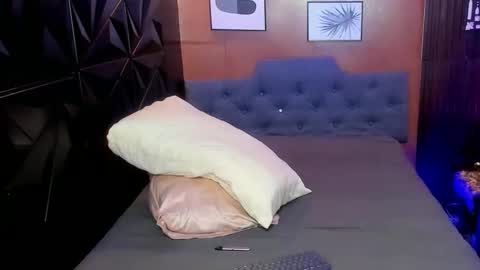 NikitaNormanson online show from 01/07/25, 12:24