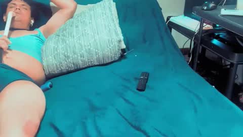 Snapshot of nikkelsofia chatting on 02/06/26, 07:12 nikkelsofia online show from 02/06/26, 07:12