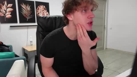 nikki online show from 12/19/25, 08:38