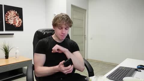 nikki online show from 02/15/26, 06:37