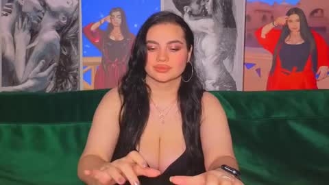 Nikki Kardashian online show from 01/17/25, 11:07