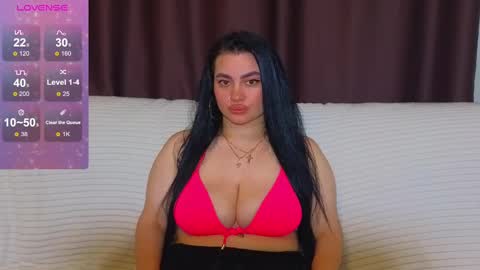 Nikki Kardashian online show from 03/04/25, 10:38