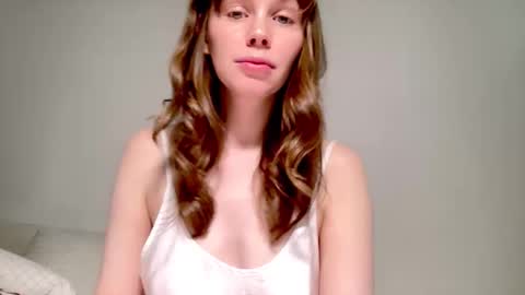 Nikki online show from 11/02/25, 10:06