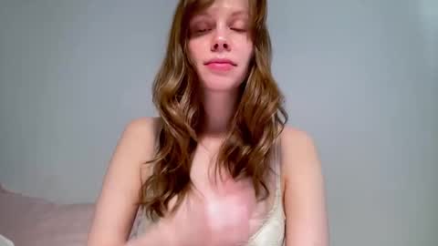 Nikki online show from 02/21/26, 10:16