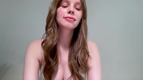 Nikki online show from 03/13/26, 11:06