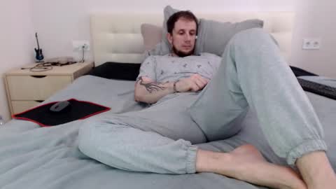 Nick online show from 04/01/26, 02:58