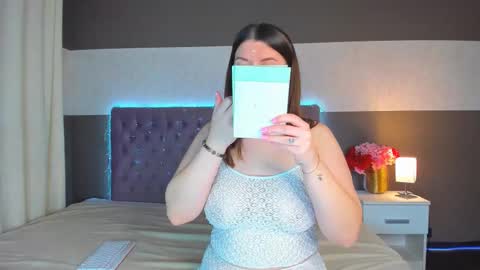 Nikki online show from 02/16/26, 06:20