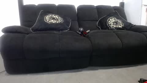 Snapshot of nikkicensored chatting on 03/02/26, 08:10 Niquita Sparkles online show from 03/02/26, 08:10