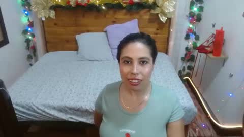 NikkieMilky online show from 12/19/25, 01:12