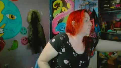Snapshot of nikkietwotimes420 chatting on 05/08/26, 02:22 Nikkie online show from 05/08/26, 02:22