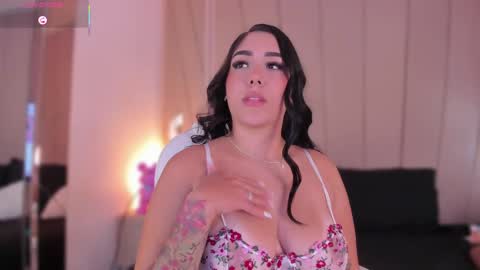 Nikki  online show from 03/03/25, 07:32