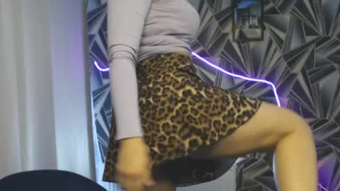 nikkikiss___ online show from 05/13/26, 12:19