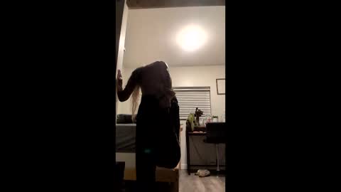 Nikki Majors online show from 03/18/26, 05:43