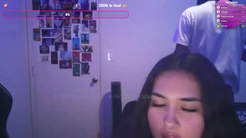 Nikkinotnicki00 online show from 12/14/25, 09:47