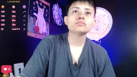 Snapshot of nikky_tomboy444 chatting on 11/19/25, 01:22 Nikky online show from 11/19/25, 01:22