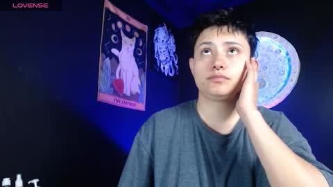 Snapshot of nikky_tomboy444 chatting on 12/02/25, 01:39 Nikky online show from 12/02/25, 01:39