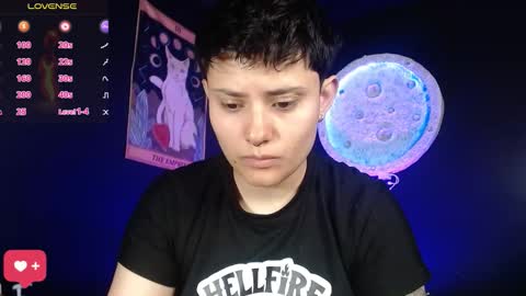 Snapshot of nikky_tomboy444 chatting on 12/14/25, 01:27 Nikky online show from 12/14/25, 01:27