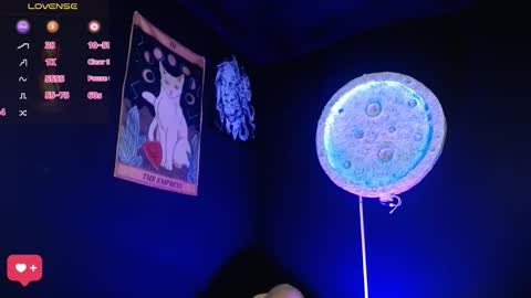 Snapshot of nikky_tomboy444 chatting on 12/15/25, 01:15 Nikky online show from 12/15/25, 01:15