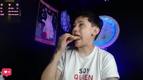 Snapshot of nikky_tomboy444 chatting on 02/17/26, 01:07 Nikky online show from 02/17/26, 01:07