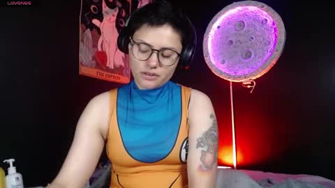 Nikky online show from 04/22/26, 02:51