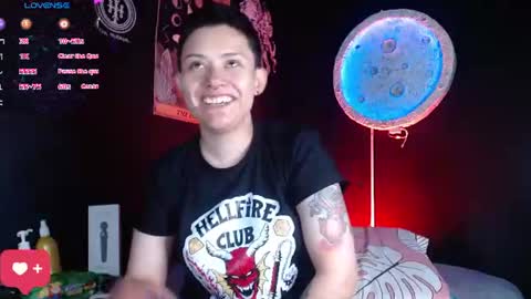Nikky online show from 07/15/26, 12:54