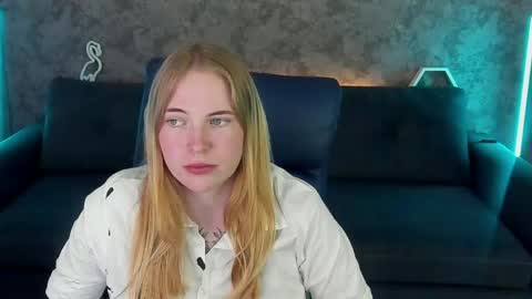 Snapshot of nikkyreyyy chatting on 05/17/26, 01:18 nikkyreyyy online show from 05/17/26, 01:18