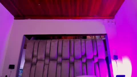     online show from 04/22/26, 11:23