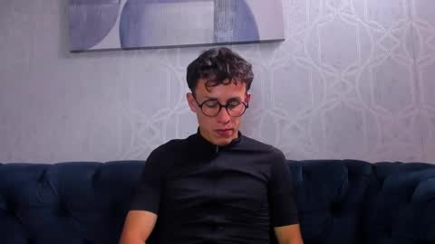 NIko online show from 12/16/25, 06:46