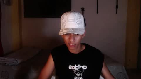 Snapshot of niklaus_wolf chatting on 01/06/26, 06:06 niklaus_wolf online show from 01/06/26, 06:06