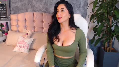 Snapshot of niko_robin chatting on 02/04/25, 01:23 Niko Robin online show from 02/04/25, 01:23