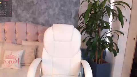 Snapshot of niko_robin chatting on 03/06/25, 03:45 Niko Robin online show from 03/06/25, 03:45