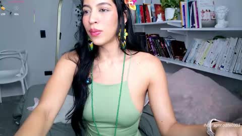 Nicole cam online show from 02/05/26, 09:19