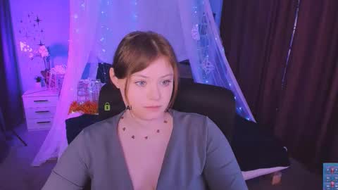 Snapshot of nikol_kitt chatting on 01/15/26, 08:34 Little Niko Help me reach my goals online show from 01/15/26, 08:34