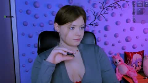 Snapshot of nikol_kitt chatting on 02/05/26, 09:52 Little Niko Help me reach my goals online show from 02/05/26, 09:52