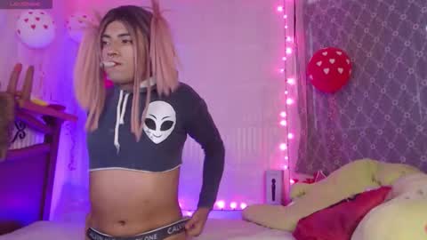 Nicol online show from 02/18/26, 01:51