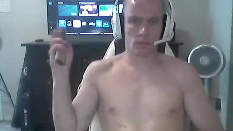 Snapshot of nikolai_russian_daddy chatting on 07/14/26, 08:03 nikolai_russian_daddy online show from 07/14/26, 08:03
