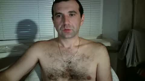 nikolas_vaz online show from 12/04/24, 10:41