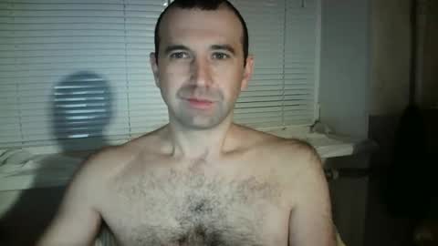 nikolas_vaz online show from 09/29/25, 08:13